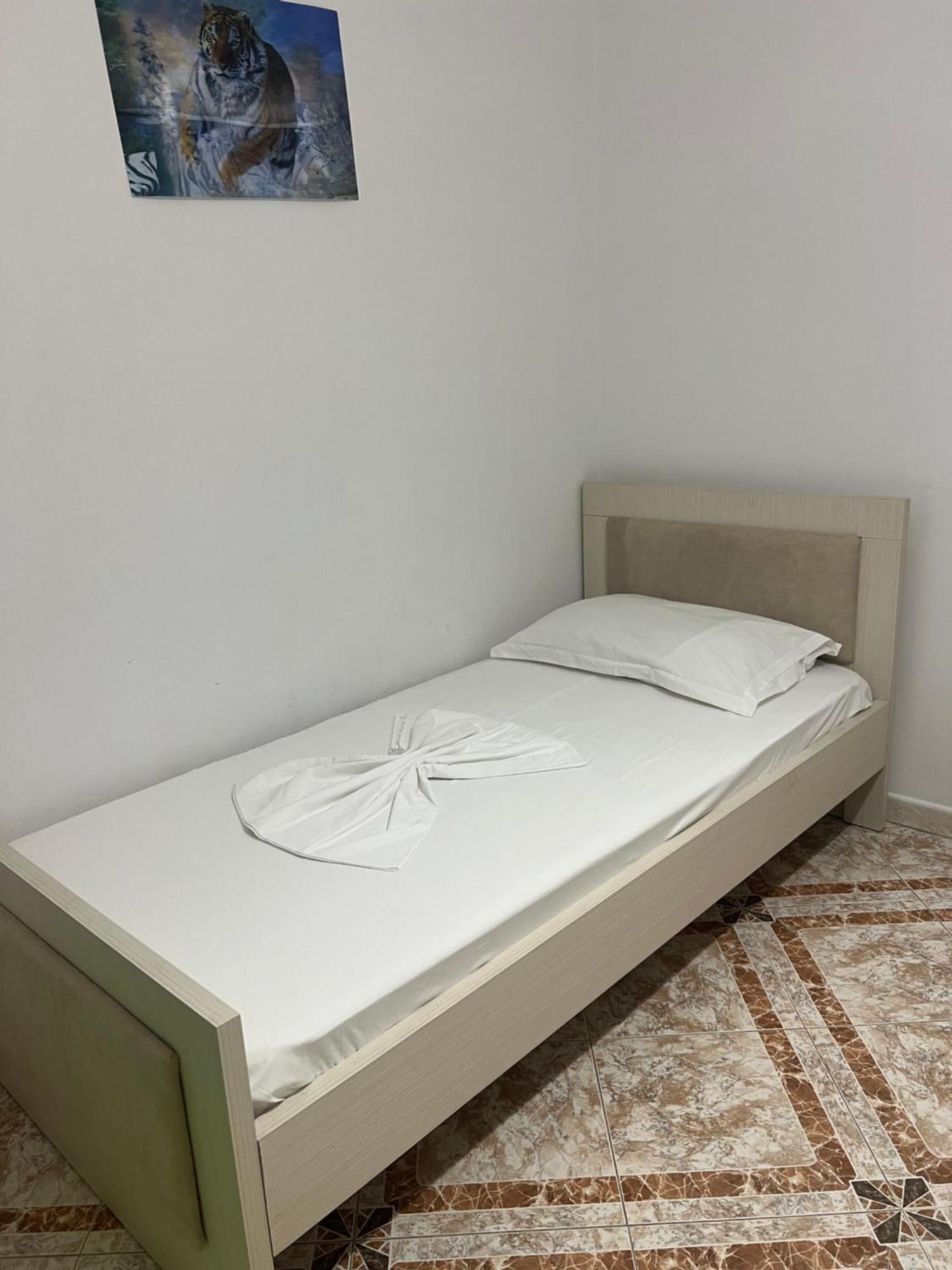Martin Ferraj Riviera Apartment Vlore